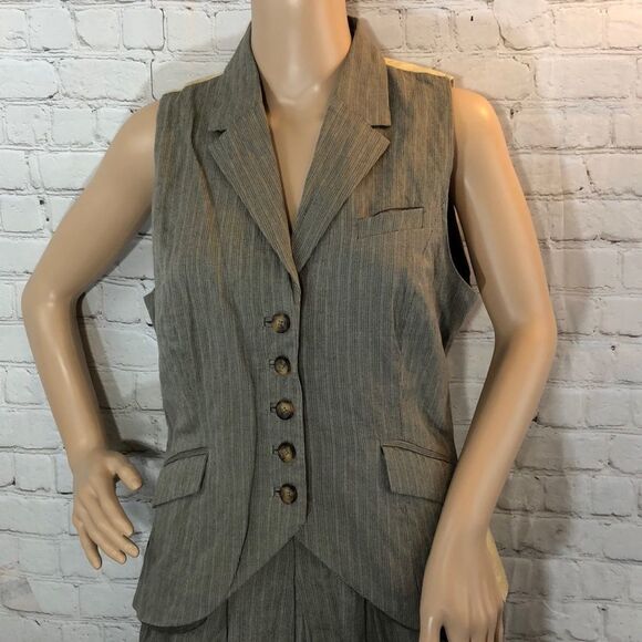 CAbi #175 Liverpool Riding Vest & Skirt Set M - Picture 2 of 9